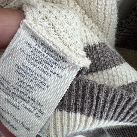 Faherty Throwback V-Neck Waffle Knit Cashmere Blend Sweater In Fenway - Picture 6 of 7